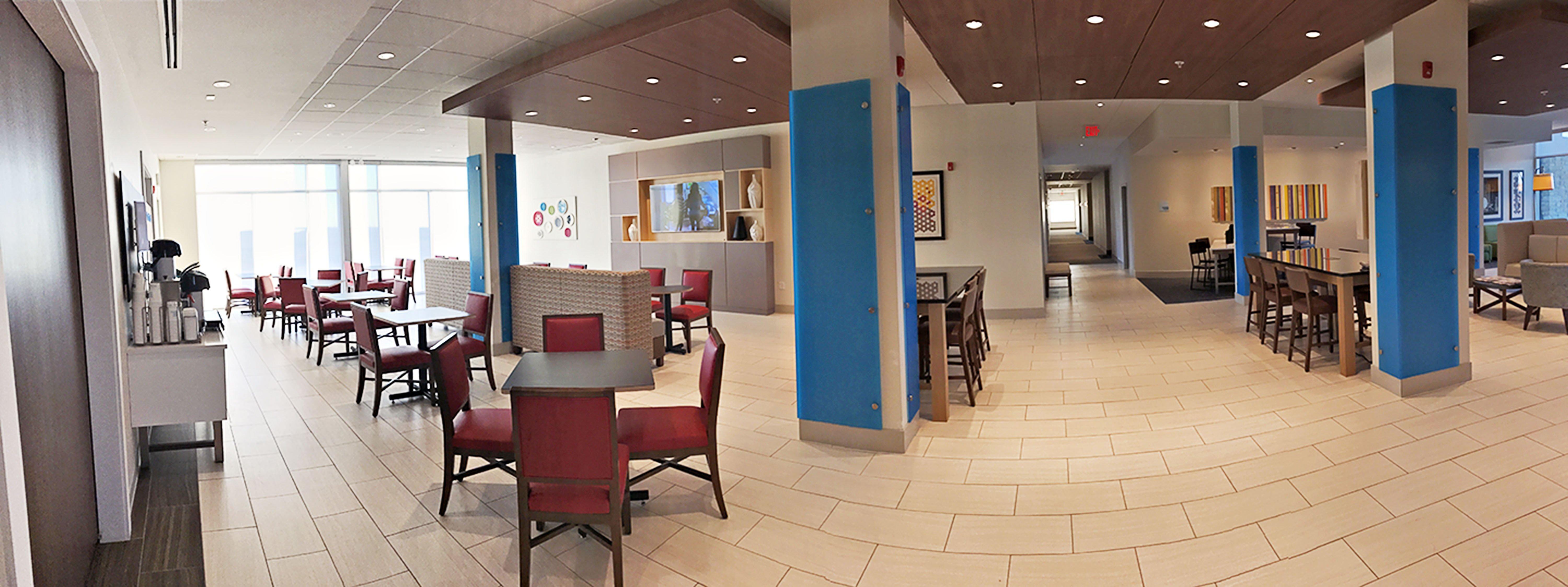 Holiday Inn Express & Suites - Rantoul By Ihg מראה חיצוני תמונה