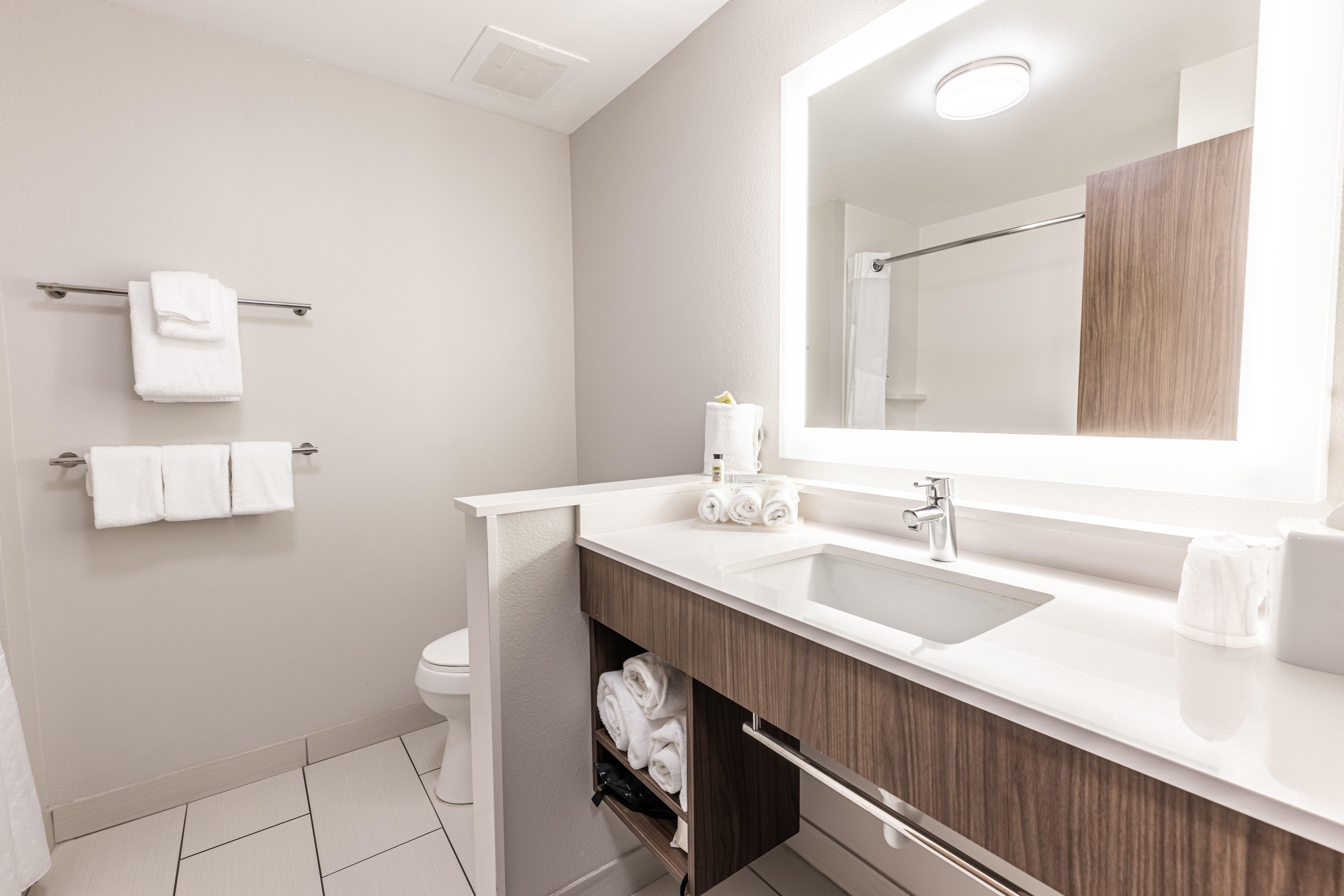 Holiday Inn Express & Suites - Rantoul By Ihg מראה חיצוני תמונה