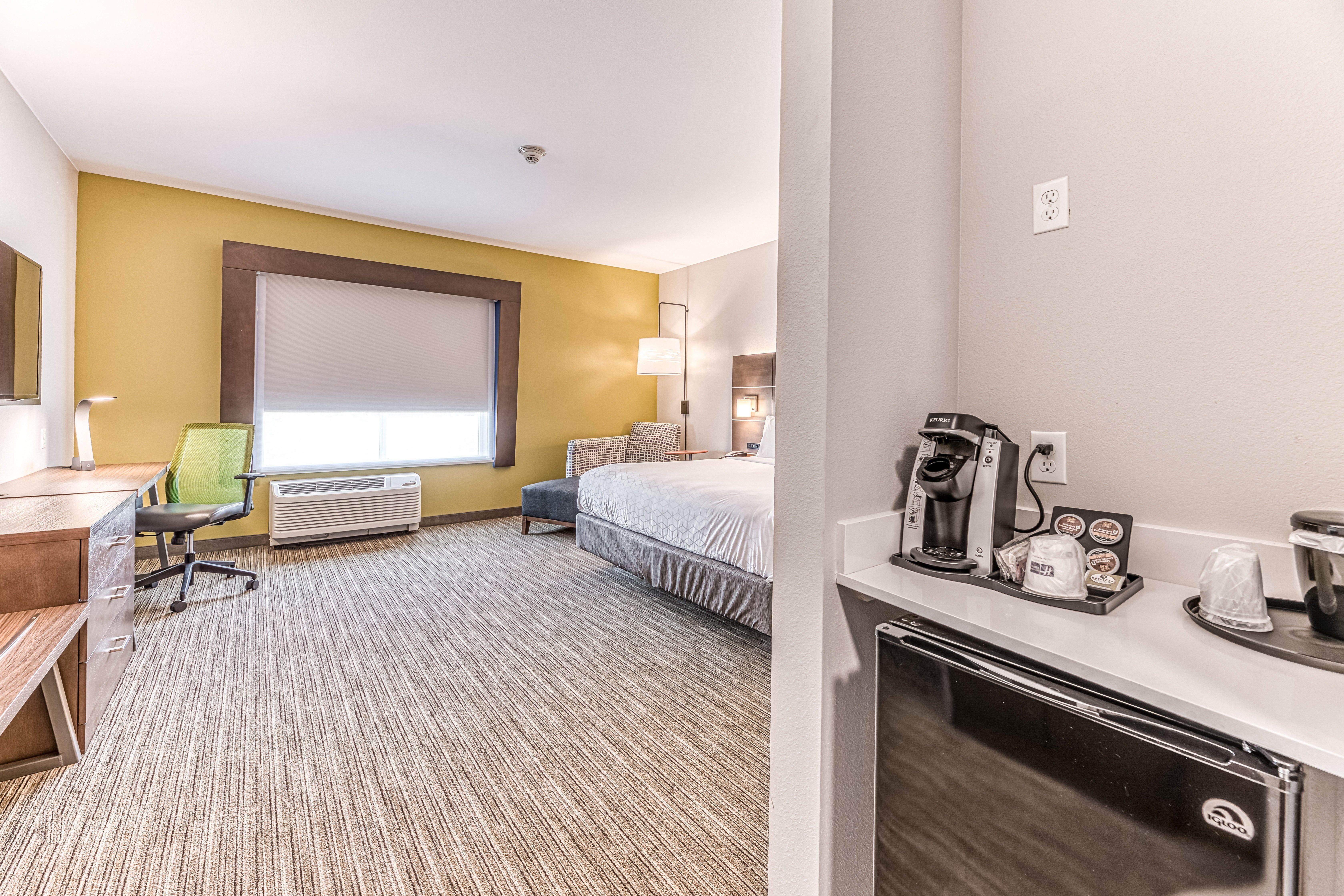 Holiday Inn Express & Suites - Rantoul By Ihg מראה חיצוני תמונה